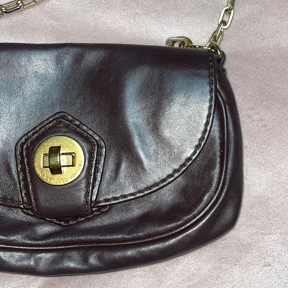 Marc Jacobs dark brown leather crossover bag - Picture 4 of 7
